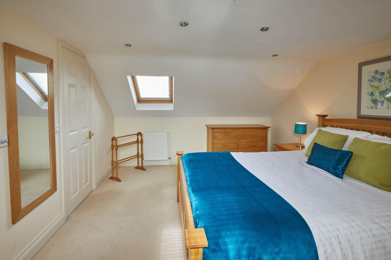 Host & Stay - The Railway Retreat Whitby Buitenkant foto